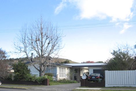 Photo of property in 60 Church Road, Taradale, Napier, 4112