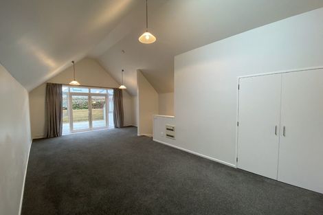 Photo of property in Pirie Street Townhouses, 22/35u Pirie Street, Mount Victoria, Wellington, 6011