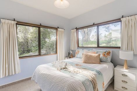 Photo of property in 10 Campion Road, Waikanae Beach, Waikanae, 5036