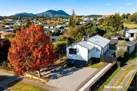 Photo of property in 77 Marshall Avenue, Richmond Heights, Taupo, 3330