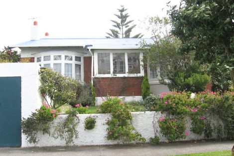 Photo of property in 53 Palm Avenue, Lyall Bay, Wellington, 6022