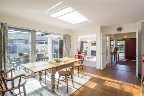 Photo of property in 14 Petrel Close, Paraparaumu Beach, Paraparaumu, 5032