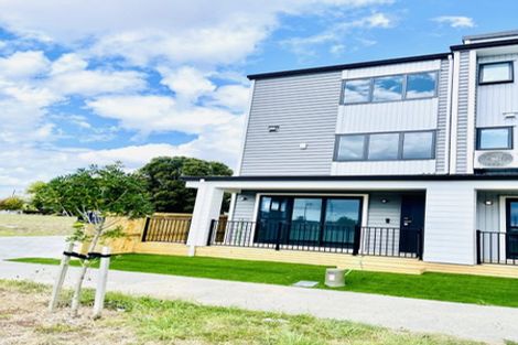 Photo of property in 1 Awhi Way, Karaka, 2578