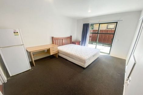 Photo of property in 100a Rattray Street, Riccarton, Christchurch, 8041