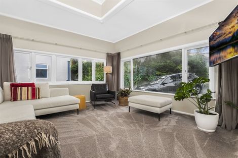 Photo of property in 43 Pleasant Road, Glen Eden, Auckland, 0602