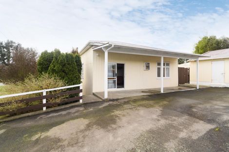 Photo of property in 61 Severn Street, Rongotea, 4476