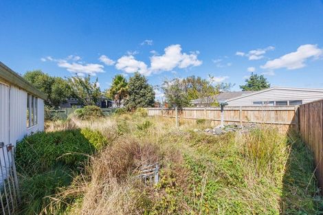Photo of property in 9 Forbes Place, Kelvin Grove, Palmerston North, 4414