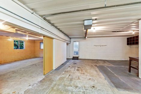 Photo of property in 4 Hawkswood Place, Avonhead, Christchurch, 8042