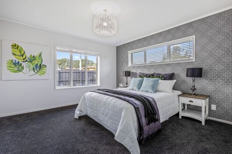 Photo of property in 1/486 Hibiscus Coast Highway, Orewa, 0931