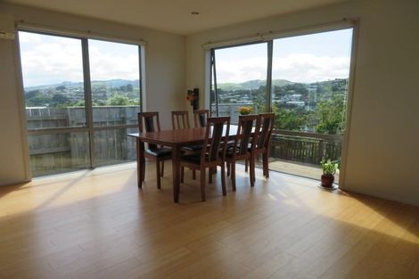 Photo of property in 48a Bassett Road, Johnsonville, Wellington, 6037