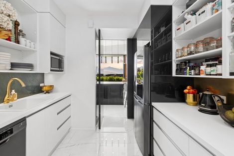 Photo of property in 7 Diamond Lane, Wanaka, 9305