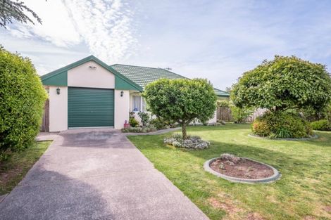 Photo of property in 73 Makarini Street, Paraparaumu, 5032