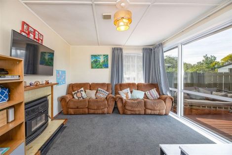 Photo of property in 6 Avro Crescent, Hornby, Christchurch, 8042