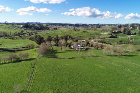 Photo of property in 917 Port Albert Road, Wellsford, 0973