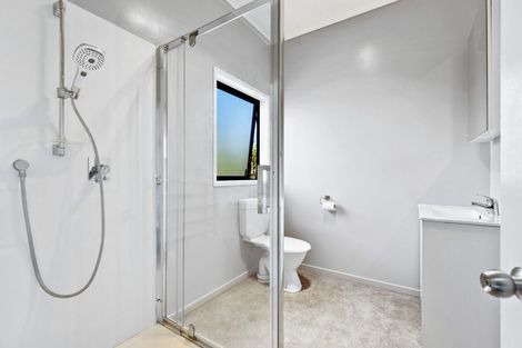 Photo of property in 50 Garton Drive, Massey, Auckland, 0614