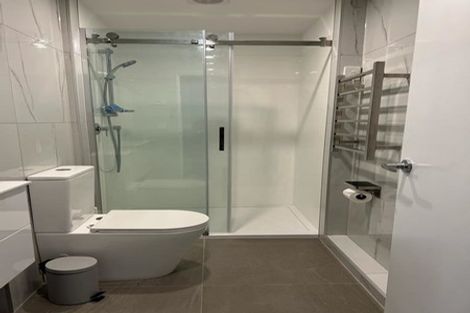 Photo of property in 11 Meadow Crescent, Te Atatu South, Auckland, 0602