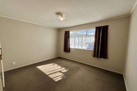Photo of property in 11a Karamu Crescent, Wainuiomata, Lower Hutt, 5014