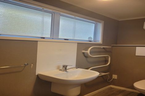 Photo of property in 89 Hall Street, Cambridge, 3434