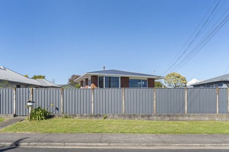 Photo of property in 12 Saxton Road, Upper Vogeltown, New Plymouth, 4310