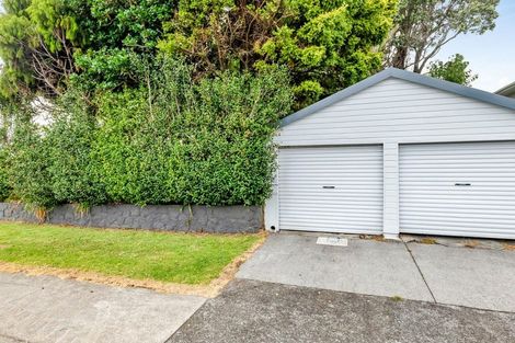 Photo of property in 407 Carrington Street, Upper Vogeltown, New Plymouth, 4310
