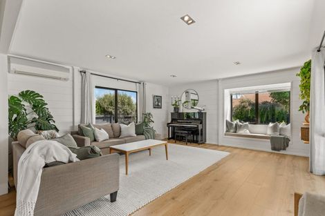 Photo of property in 31 Crampton Court, Orewa, 0931