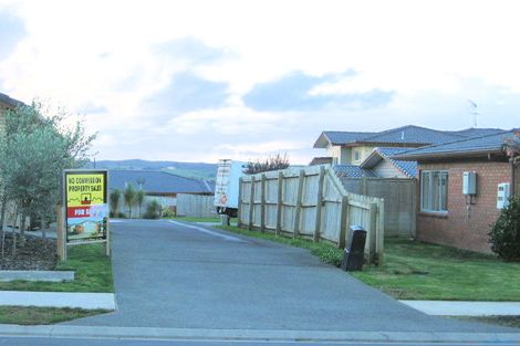 Photo of property in 14 Driftwood Drive, Red Beach, 0932