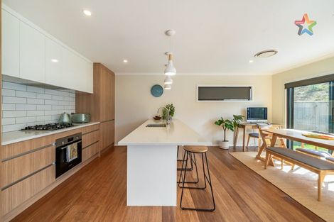 Photo of property in 8 Richard Sadleir Way, Belmont, Lower Hutt, 5010