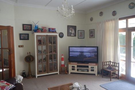 Photo of property in 7 Calico Line, Marton, 4710