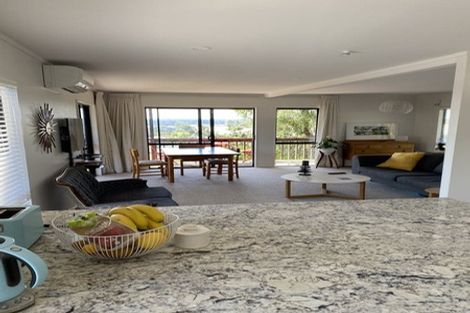 Photo of property in 9a Rangatira Road, Birkdale, Auckland, 0626