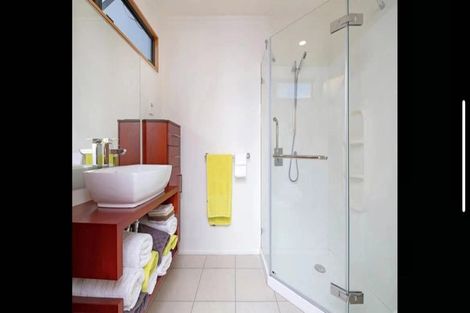 Photo of property in 48 Loloma Drive, Half Moon Bay, Auckland, 2012