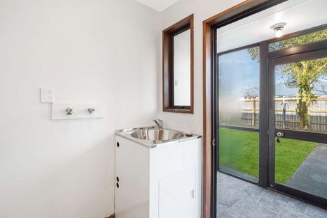 Photo of property in 38 Oakhampton Street, Hornby, Christchurch, 8042