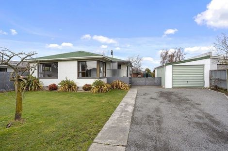 Photo of property in 15 Palmer Street, Rangiora, 7400
