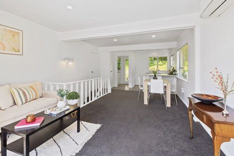 Photo of property in 1b Sandhurst Way, Crofton Downs, Wellington, 6035
