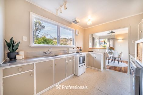 Photo of property in 22 Vista Grove, Kelson, Lower Hutt, 5010