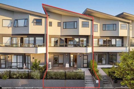 Photo of property in 4 Moki Place, Long Bay, Auckland, 0630