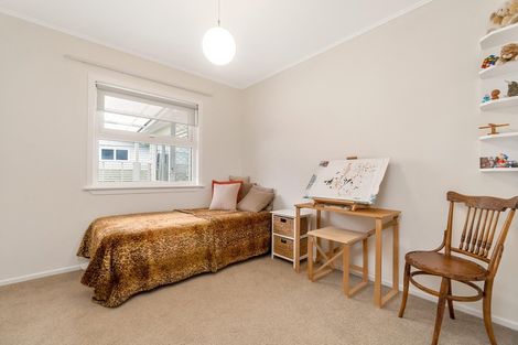 Photo of property in 89 Gloria Avenue, Te Atatu Peninsula, Auckland, 0610