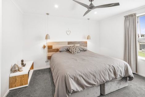 Photo of property in 49 Featherstone Drive, Flagstaff, Hamilton, 3210