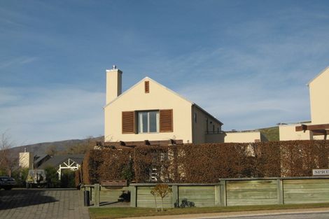 Photo of property in 9 Meadowbrook Place, Wanaka, 9305