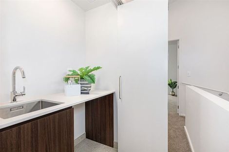 Photo of property in 149u1 Onepu Road, Lyall Bay, Wellington, 6022