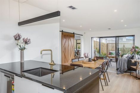 Photo of property in 170b Navigation Drive, Whitby, Porirua, 5024