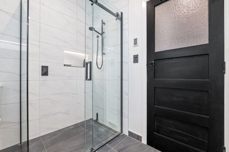 Photo of property in 12 Wilsons Road, Saint Martins, Christchurch, 8022