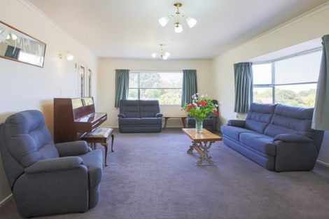 Photo of property in 36 Domain Road, Waipawa, 4210
