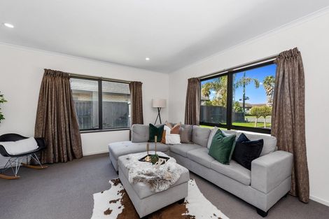 Photo of property in 129 Wentworth Drive, Rototuna North, Hamilton, 3210
