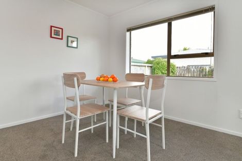 Photo of property in 2/26 Hatton Road, Orewa, 0931