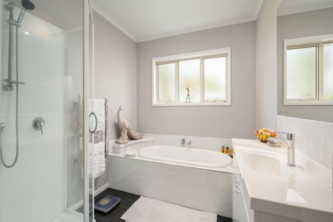 Photo of property in 9 Fuchsia Place, Springlands, Blenheim, 7201
