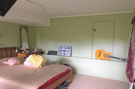 Photo of property in 52 Hiwihau Place, Glenfield, Auckland, 0629