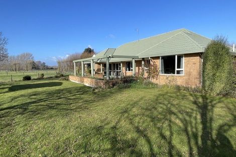 Photo of property in 77 Johnstone Street, Tinwald, Ashburton, 7774