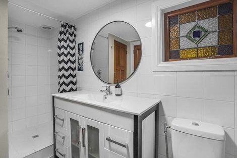Photo of property in 12 Nikau Road, Point Howard, Lower Hutt, 5013
