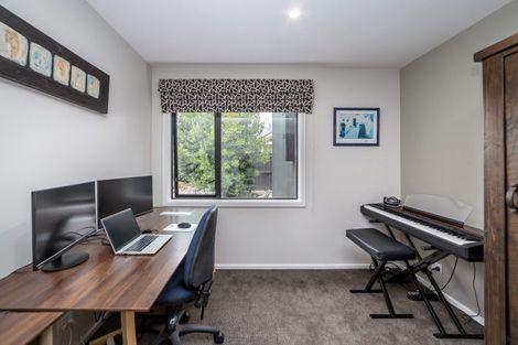 Photo of property in 30 Mcmaster Street, Greytown, 5712