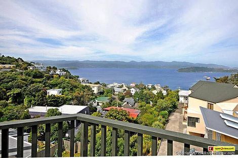 Photo of property in 19 Waru Street, Khandallah, Wellington, 6035